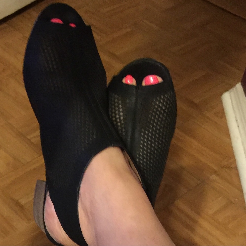 Restricted Black Size 6.5 Women’s Shoes Mesh top